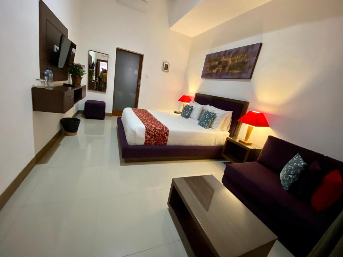 Отель Dikubu Belong Seminyak Экстерьер фото