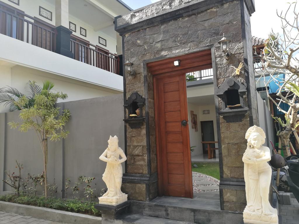 Отель Dikubu Belong Seminyak Экстерьер фото