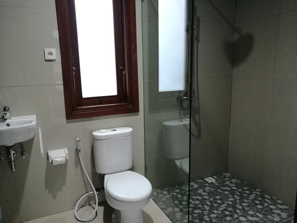 Отель Dikubu Belong Seminyak Экстерьер фото