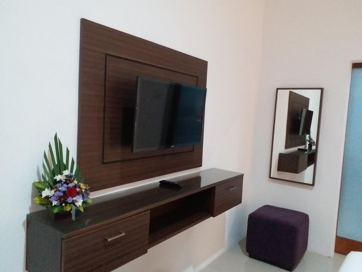 Отель Dikubu Belong Seminyak Экстерьер фото