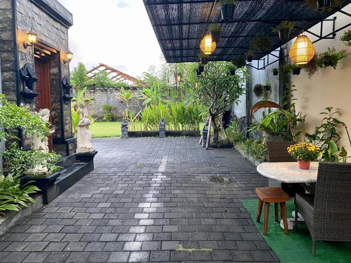 Отель Dikubu Belong Seminyak Экстерьер фото
