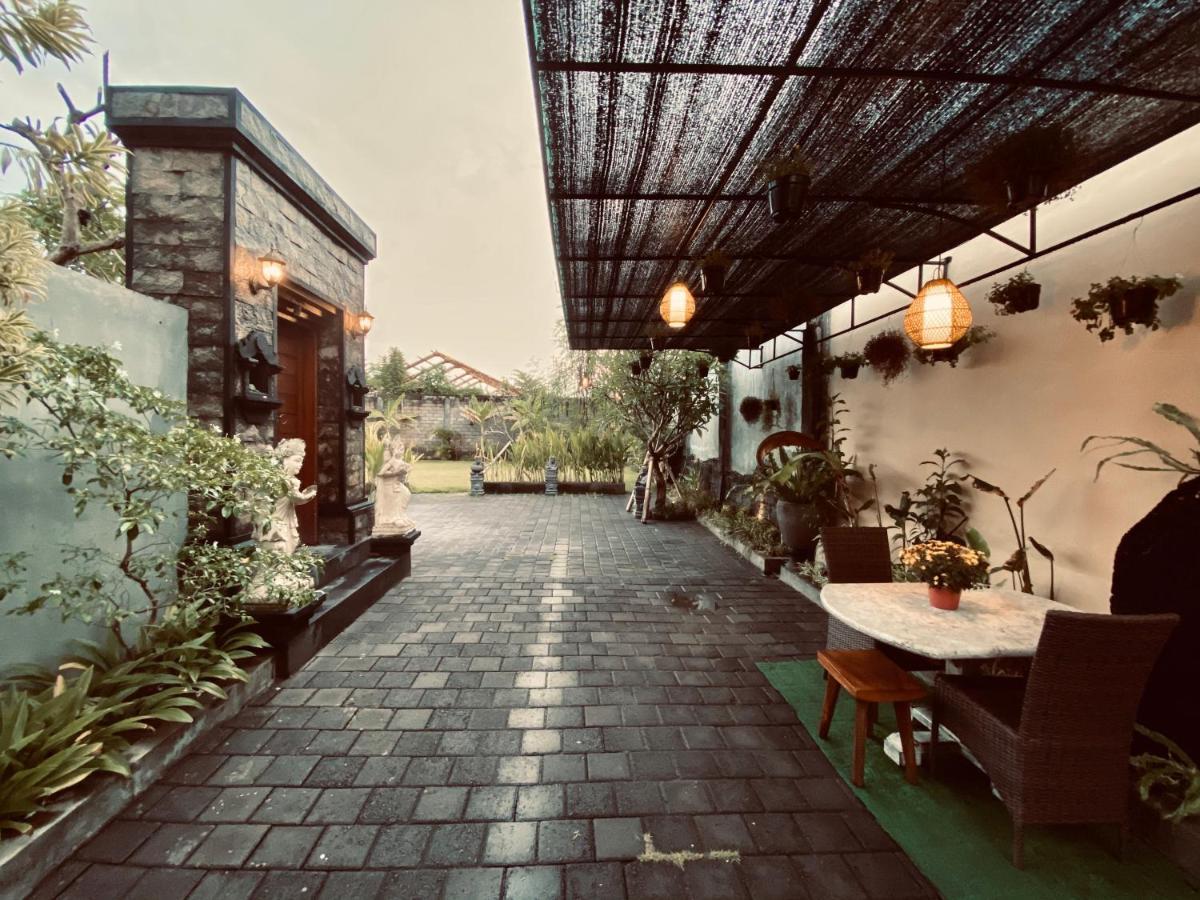 Отель Dikubu Belong Seminyak Экстерьер фото